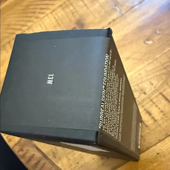 Makeup By Mario SurrealSkin Foundation - 13W - Picture 13 of 13